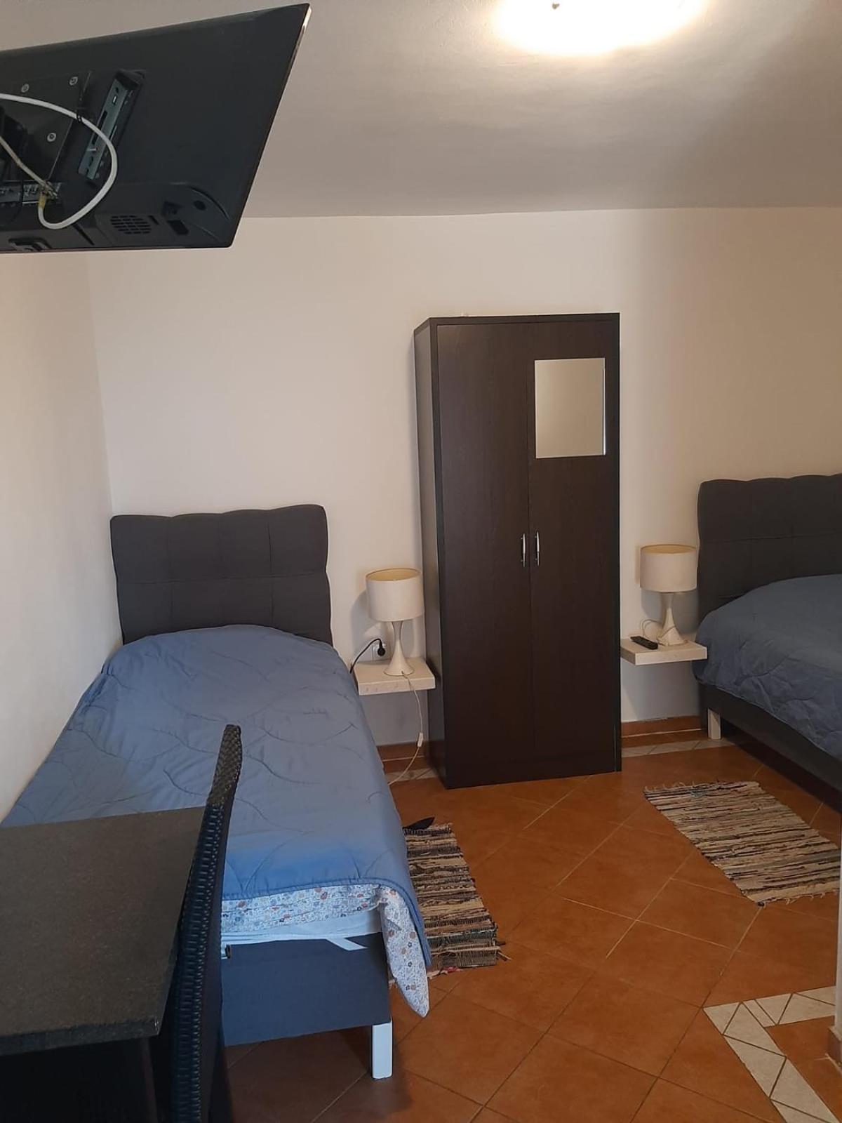 Rooms Lutra Bilje Exterior photo